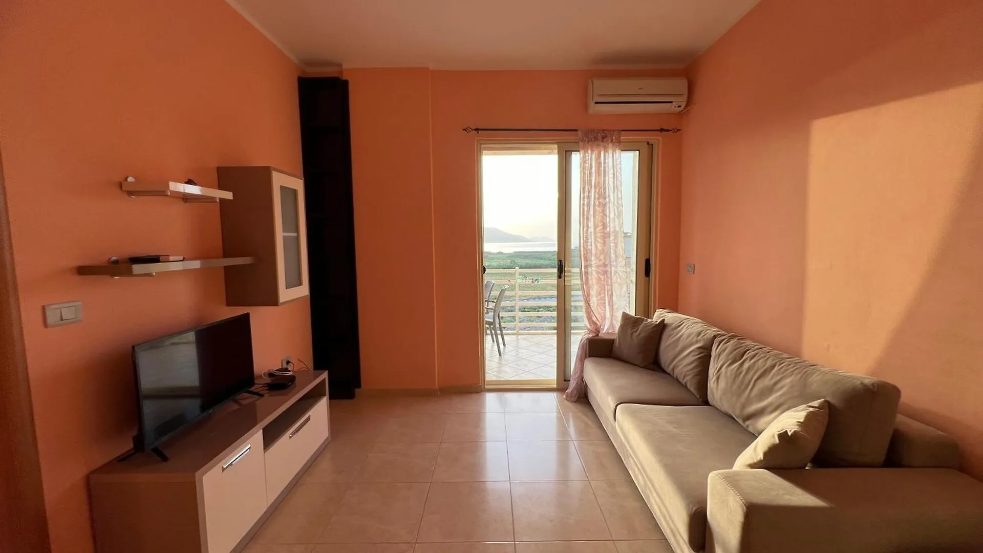 אוריקום Horizon Apartments - Sea & Mountain View -Modern & Spacious Stay