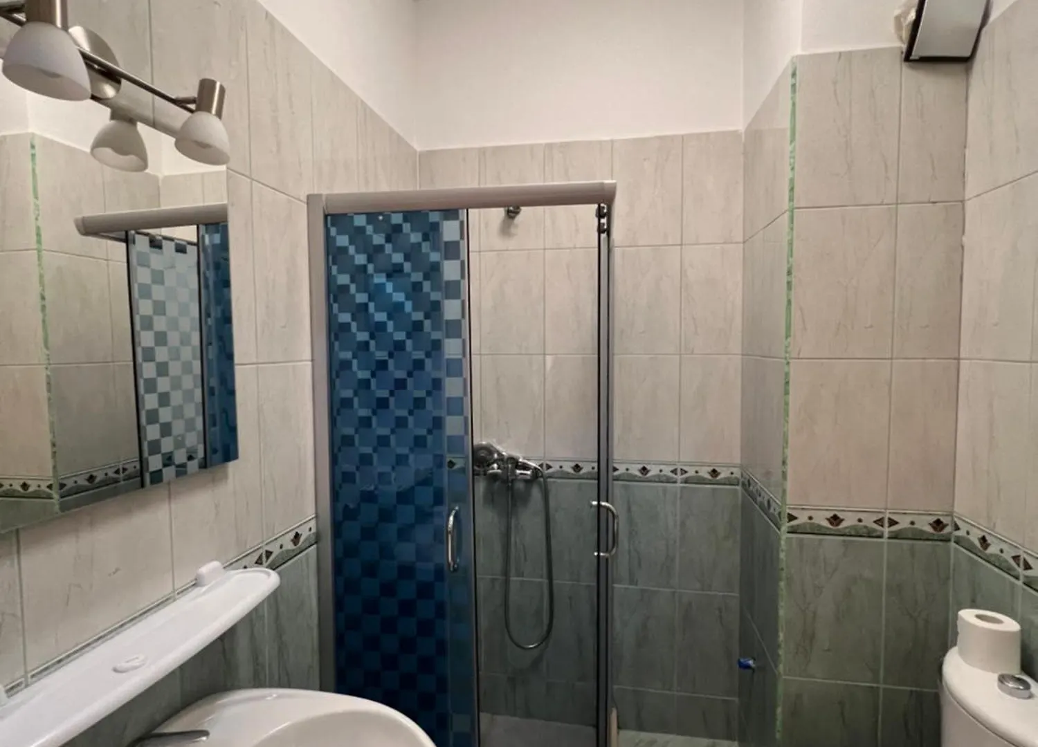 Horizon Apartments 3- 4 People Orikum