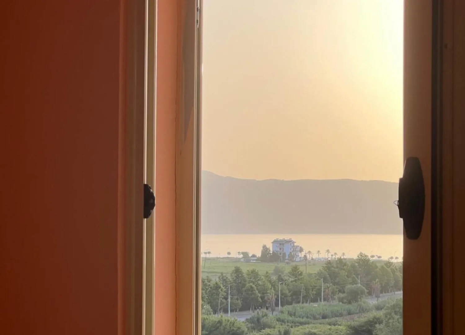 אוריקום Horizon Apartments - Sea & Mountain View -Modern & Spacious Stay