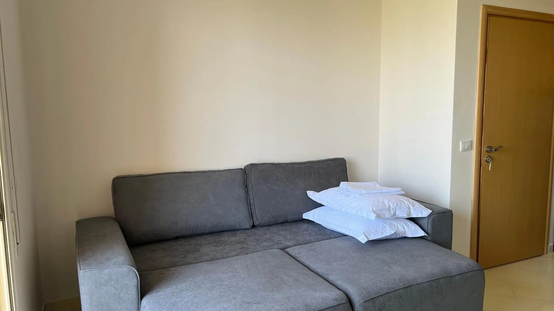 Horizon Apartments 3- 4 People Orikum Albania
