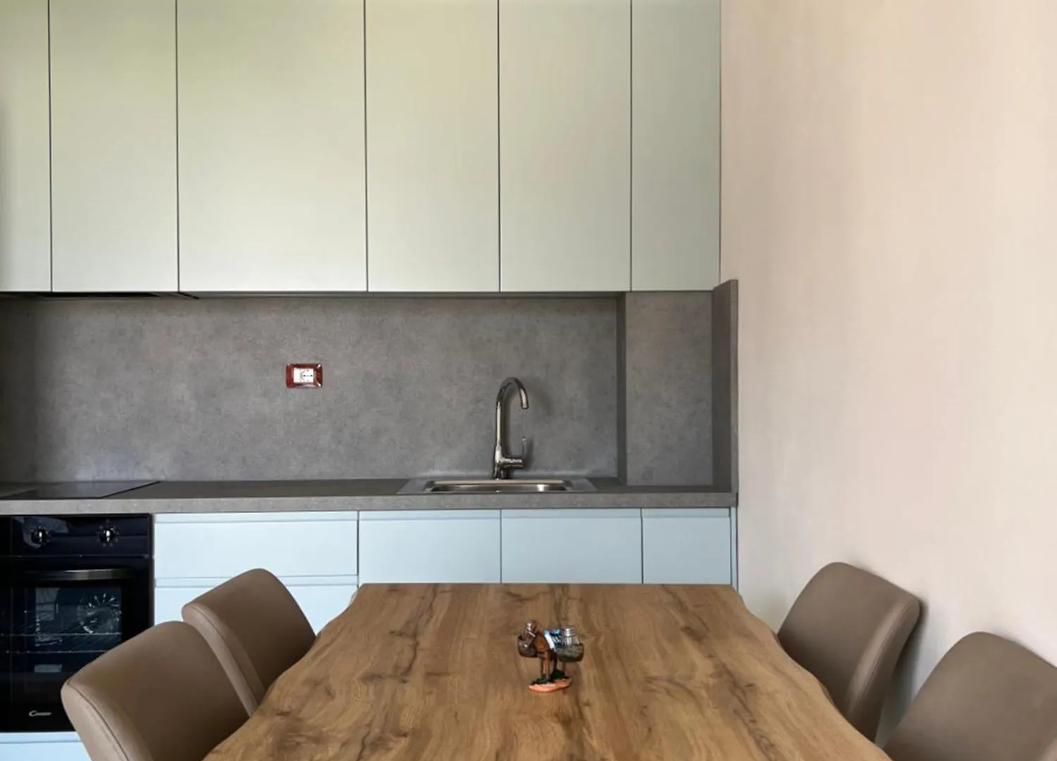 Horizon Apartments 3- 4 People Orikum